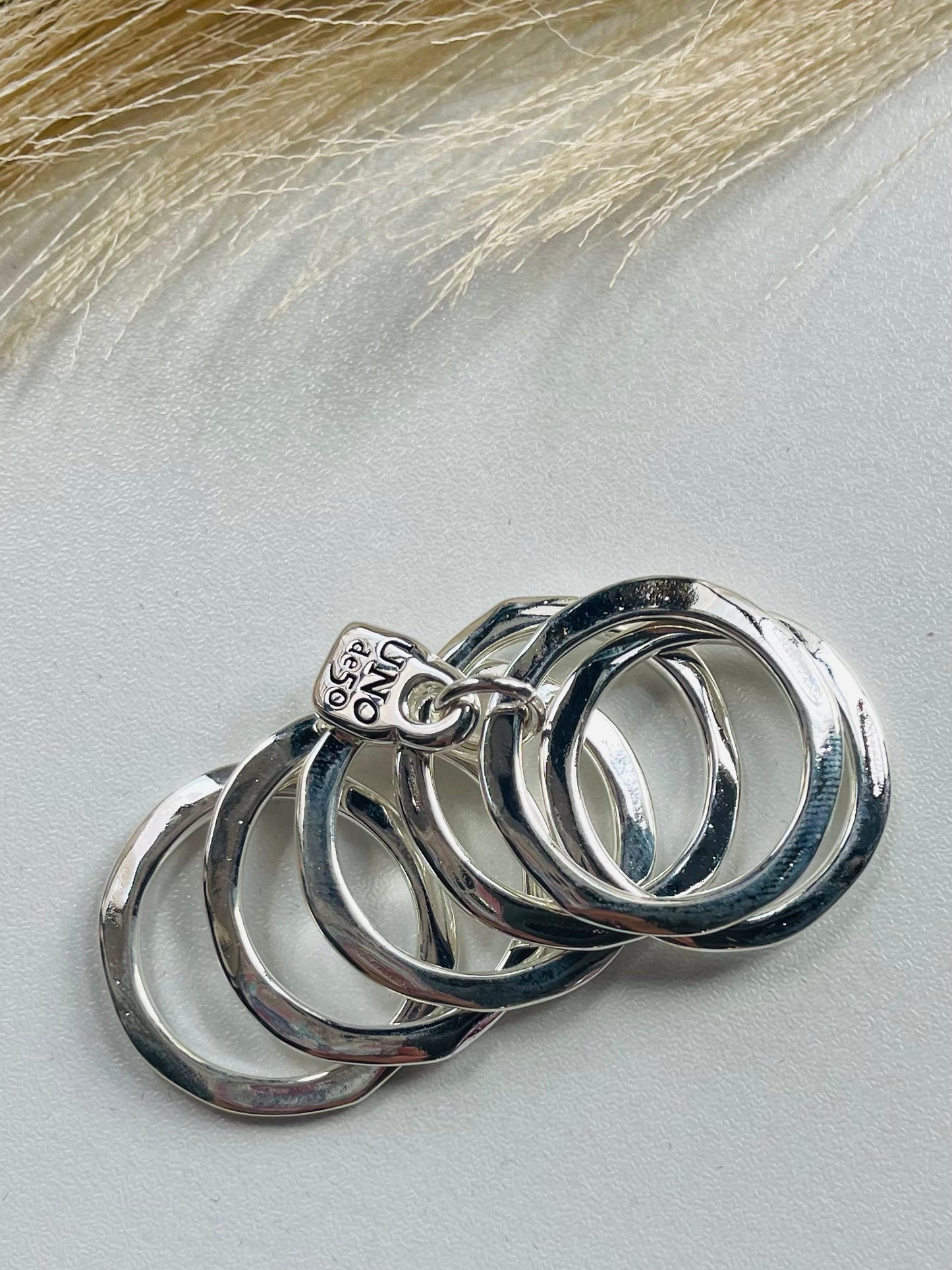 Uno Multi rings with lock