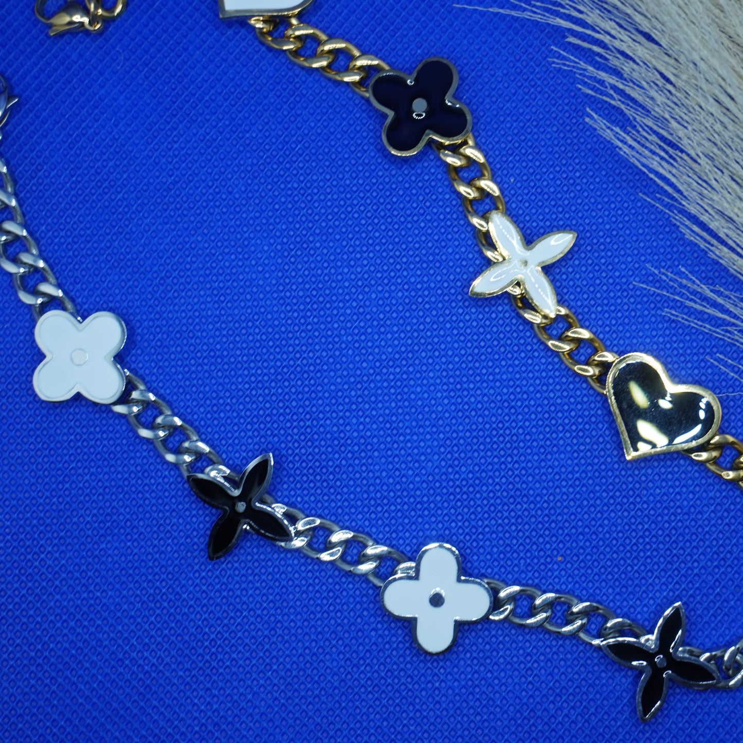 Flower & Heart LV Bracelet